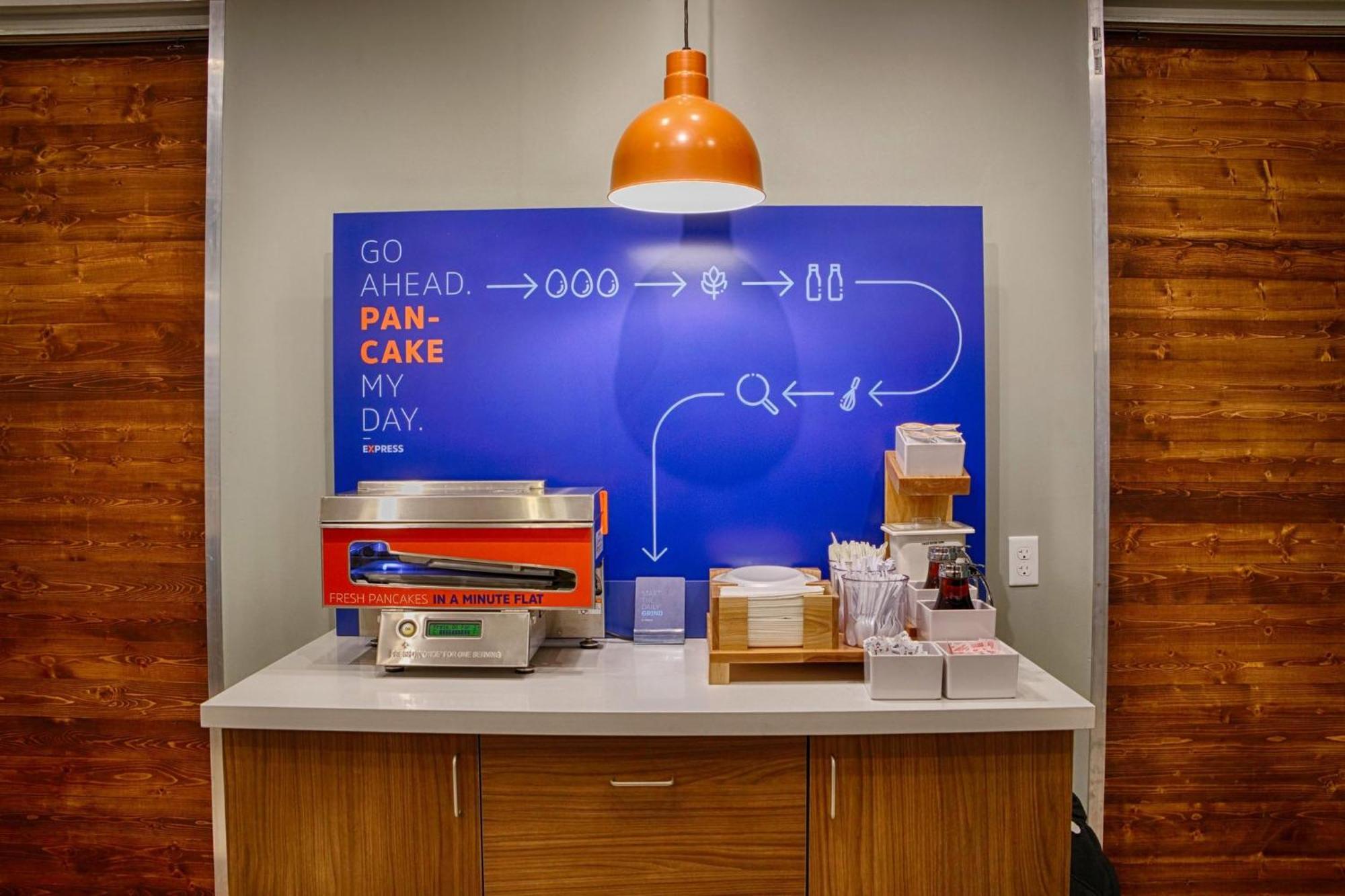 Express & Englewood - Denver South By Ihg Hotel